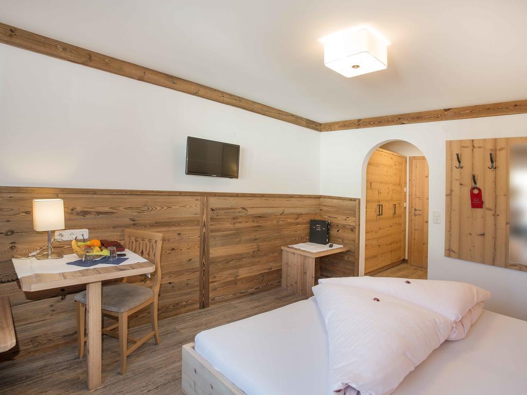 Gasthof Zum Wilden Kaiser Scheffau am Wilden Kaiser Ngoại thất bức ảnh